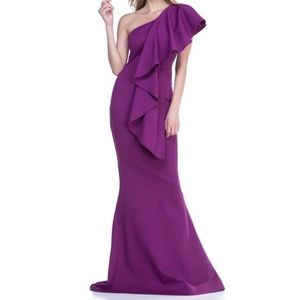 One shoulder sleeveless maxi dress w/ruffle detail
